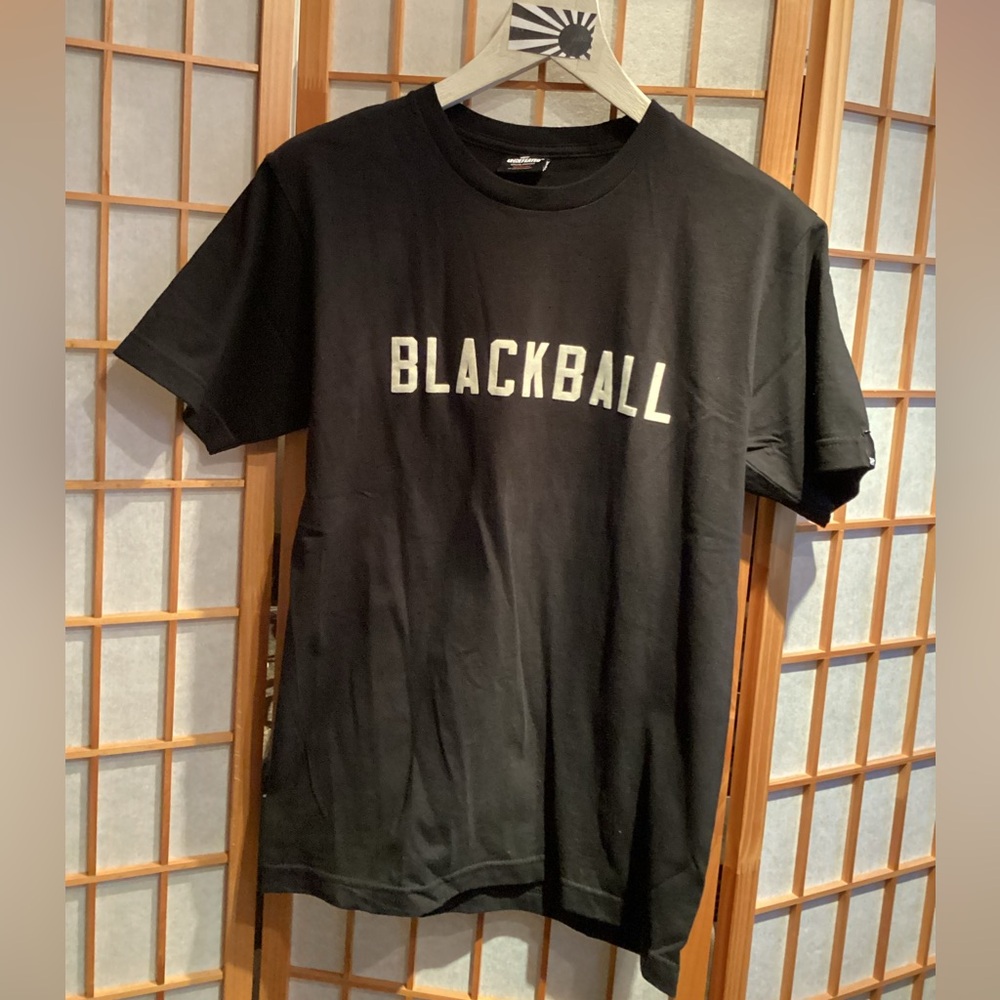 Undefeated Blackball Felt Spellout Short Sleeve Tee Men's Size Medium